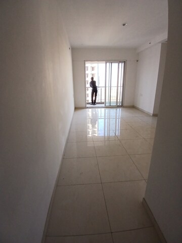 Room in 3 BHK Apartment at Godrej Emerald, Ghodbunder Road – for Sale
