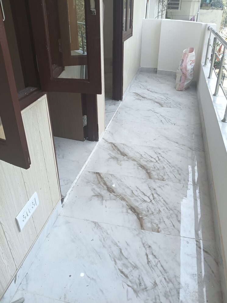 Balcony, shalimar-apartments-shalimar-garden 3 Bedroom 1800 Sq.Ft. Builder Floor In Shalimar Garden Ghaziabad 8212898