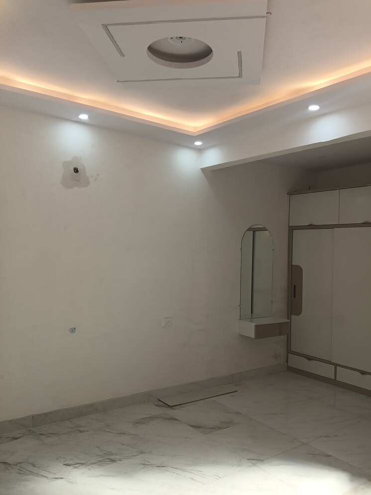 Room, shalimar-apartments-shalimar-garden 3 Bedroom 1800 Sq.Ft. Builder Floor In Shalimar Garden Ghaziabad 8212898