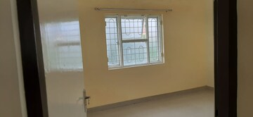 Room in 4 BHK Villa at Hoshangabad Road – for Rent