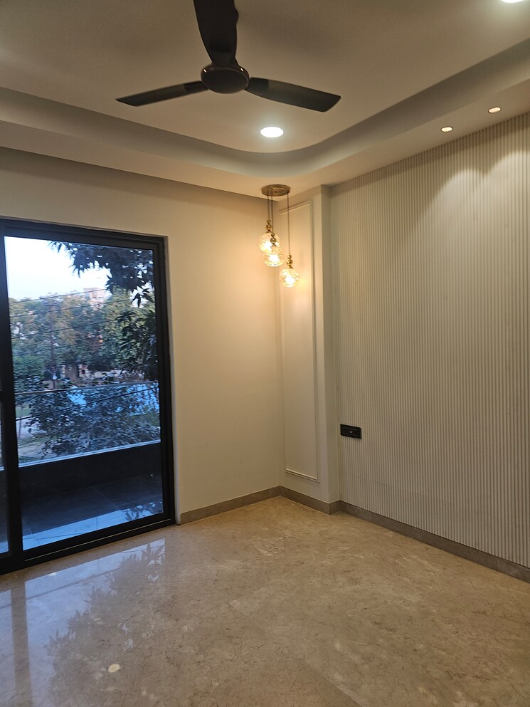 undefined, ramprastha colony 4 Bedroom 240 Sq.Yd. Builder Floor In Ramprastha Colony Ghaziabad 8212909