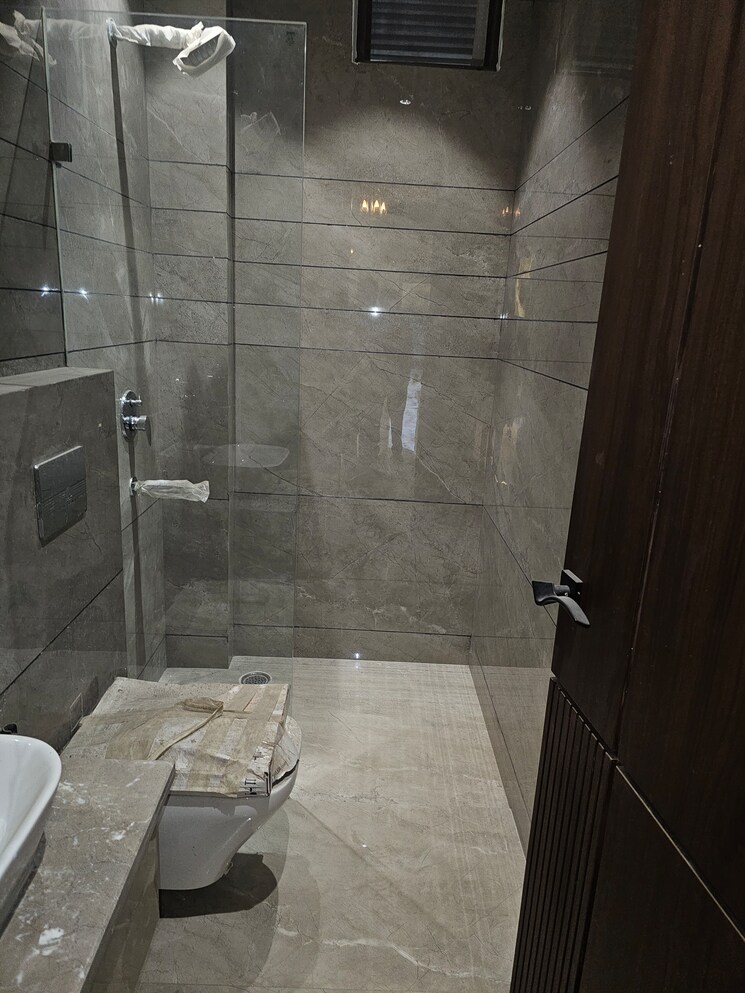 undefined, ramprastha colony 4 Bedroom 240 Sq.Yd. Builder Floor In Ramprastha Colony Ghaziabad 8212909