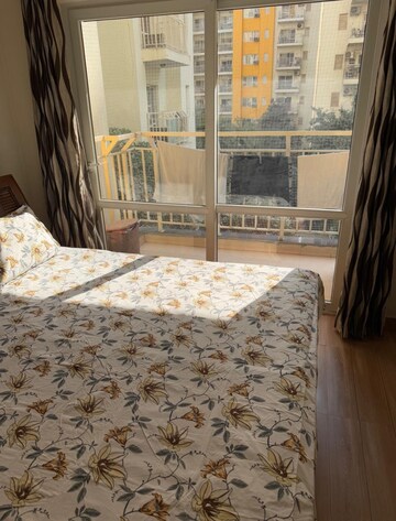2 BHK Apartment For Sale in BPTP Park Grandeura, Sector 82