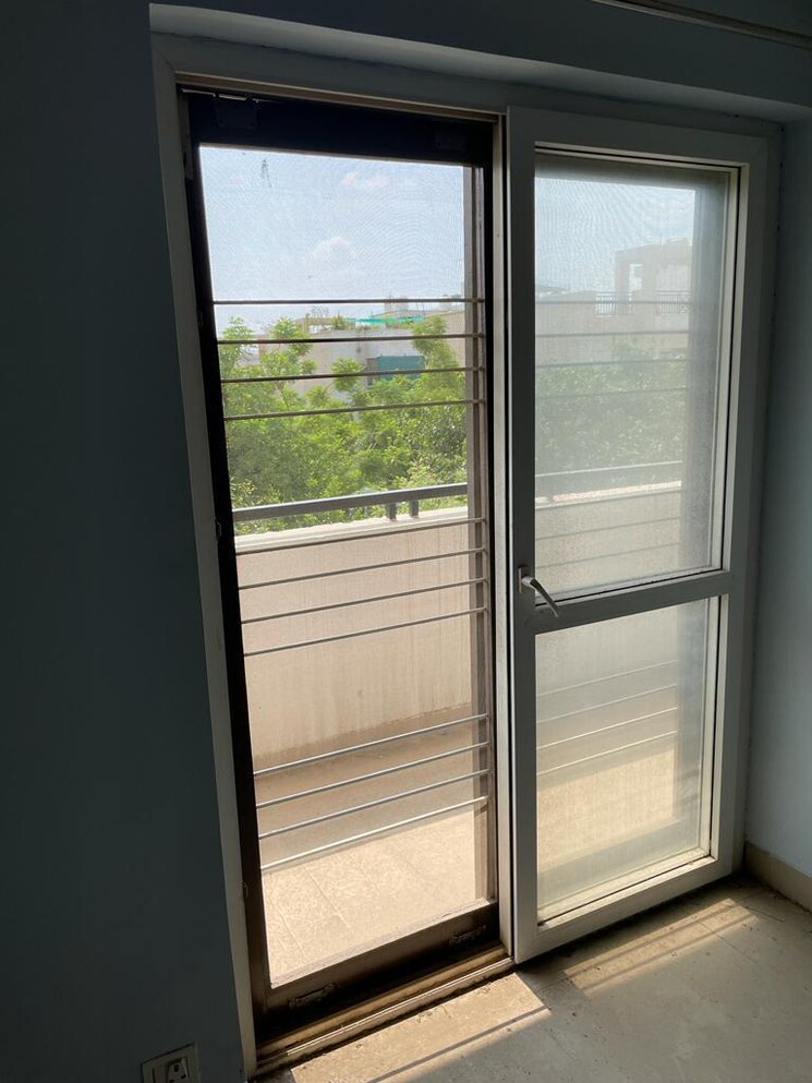 Room, bptp-park-elite-floors-sector-88 3 Bedroom 250 Sq.Yd. Builder Floor In Sector 88 Faridabad 8212932