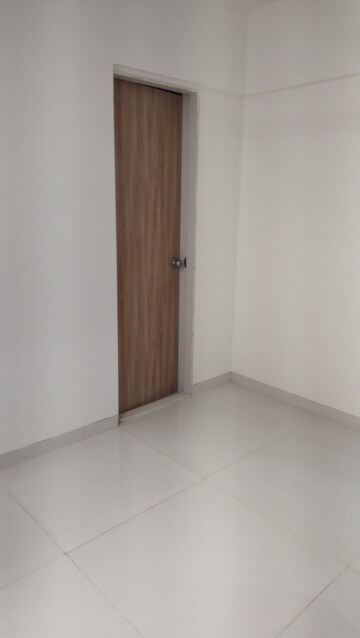 Room in 2 BHK Apartment at Abhudaya CHS Kurla East, Kurla East – for Rent