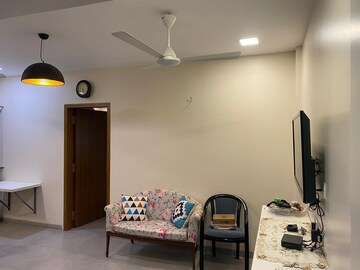 Living Room in 1 BHK Apartment at Andheri West – for Rent