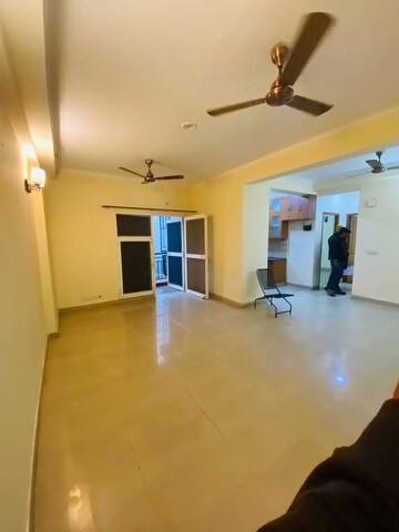 3 BHK Apartment For Rent in Sector 75