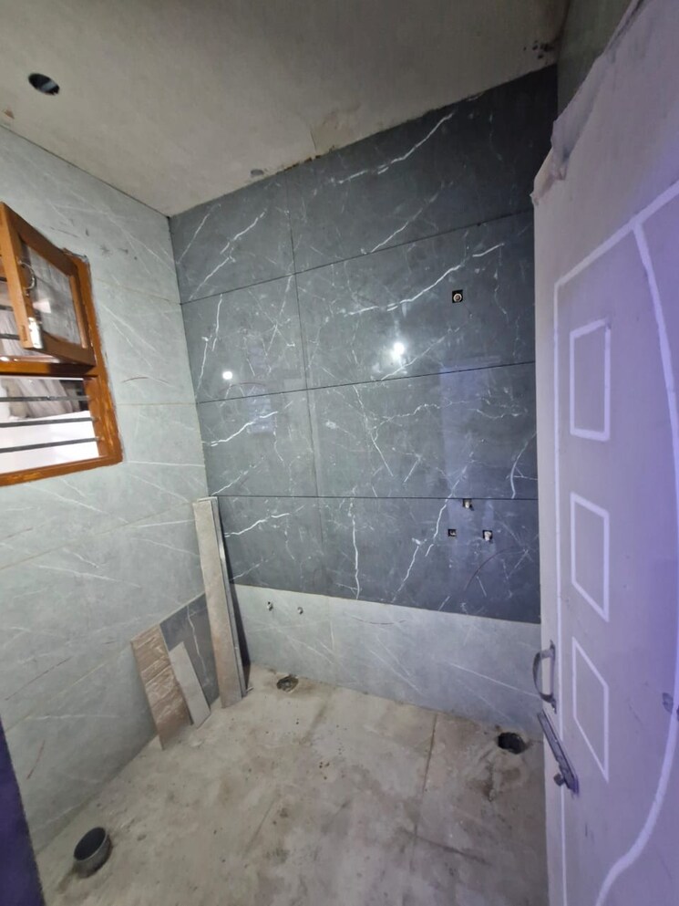 Bathroom, dhakoli village 2 Bedroom 900 Sq.Ft. Independent House In Dhakoli Village Zirakpur 8212970