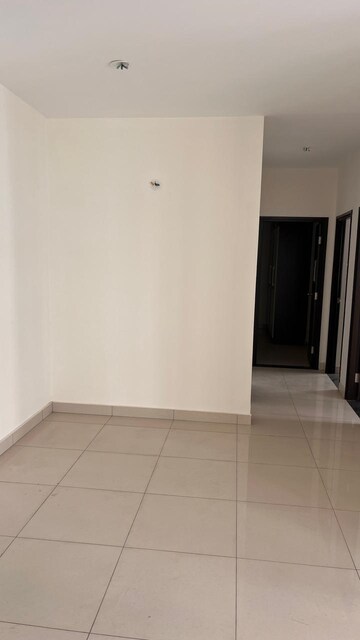 Room in 3 BHK Apartment at Provident Park Square, Kanakapura Road – for Rent