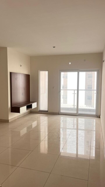 Room in 3 BHK Apartment at Provident Park Square, Kanakapura Road – for Rent