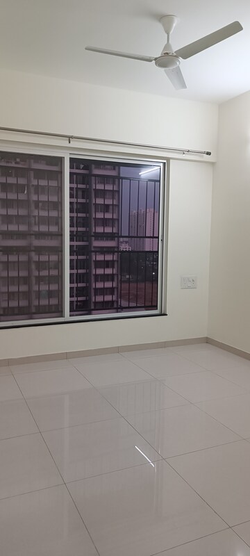 Room in 2 BHK Apartment at Kolte Patil Life Republic 3 rd Avenue, Hinjewadi – for Rent