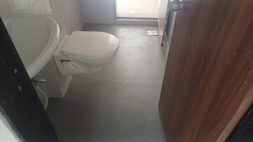 Bathroom in 1 BHK Apartment at Thane West – for Sale
