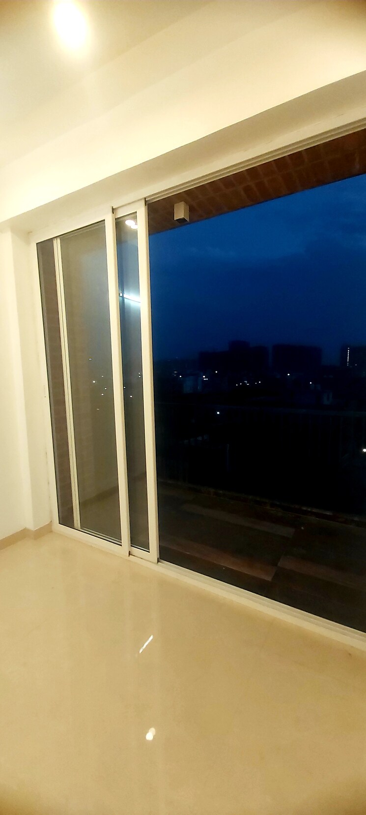 Balcony, suraj-oranje-castle 4 Bedroom 3219 Sq.Ft. Apartment In Gomti Nagar Lucknow 8213020