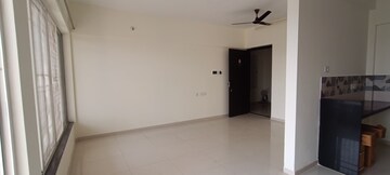 Room in 2.5 BHK Apartment at Kolte Patil Life Republic, Hinjewadi – for Rent