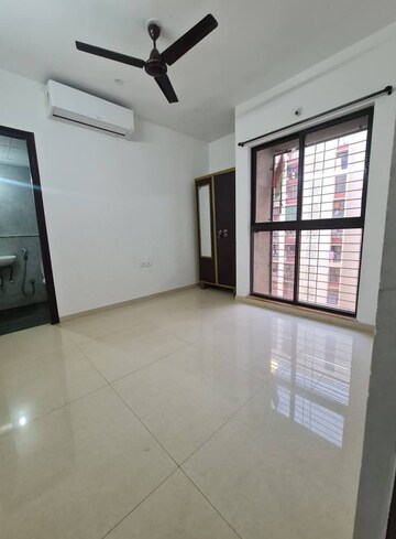 1 BHK Apartment For Rent in Lodha Palava Downtown Dombivli East Dombivli East Thane  8213097