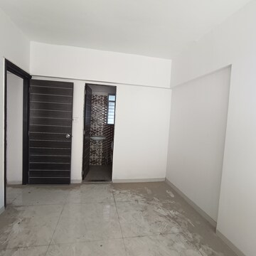 Room in 1 BHK Apartment at Global Ventures Residency, Goregaon East – for Sale