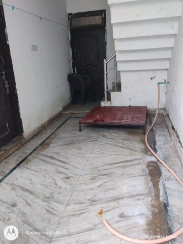 Balcony in 2 BHK Independent House at Kamta – for Rent