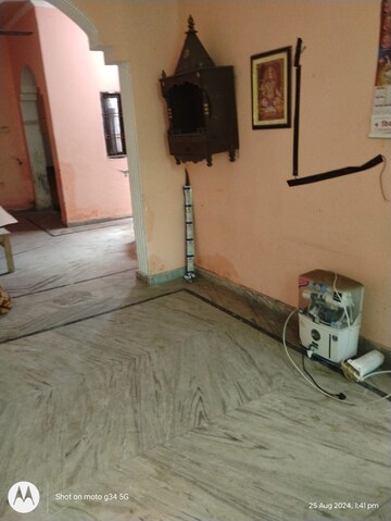 Parking in 2 BHK Independent House at Kamta – for Rent