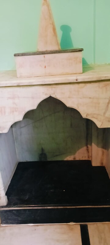 Bedroom in 2 BHK Independent House at Gomti Nagar – for Rent