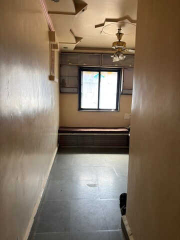 Room in 1 RK Apartment at Ganesh Kunj Dhankawadi, Dhankawadi – for Rent