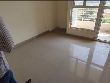 Room in 2 BHK Apartment at Kshitij Ramsons, Sector 95 – for Rent