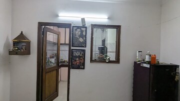 Room in 2.5 BHK Builder Floor at Kalkaji – for Rent