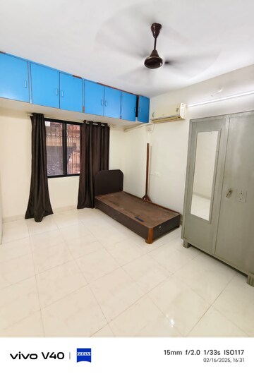 Master Bedroom in 2 BHK Apartment at Nerul Sector 50e – for Rent