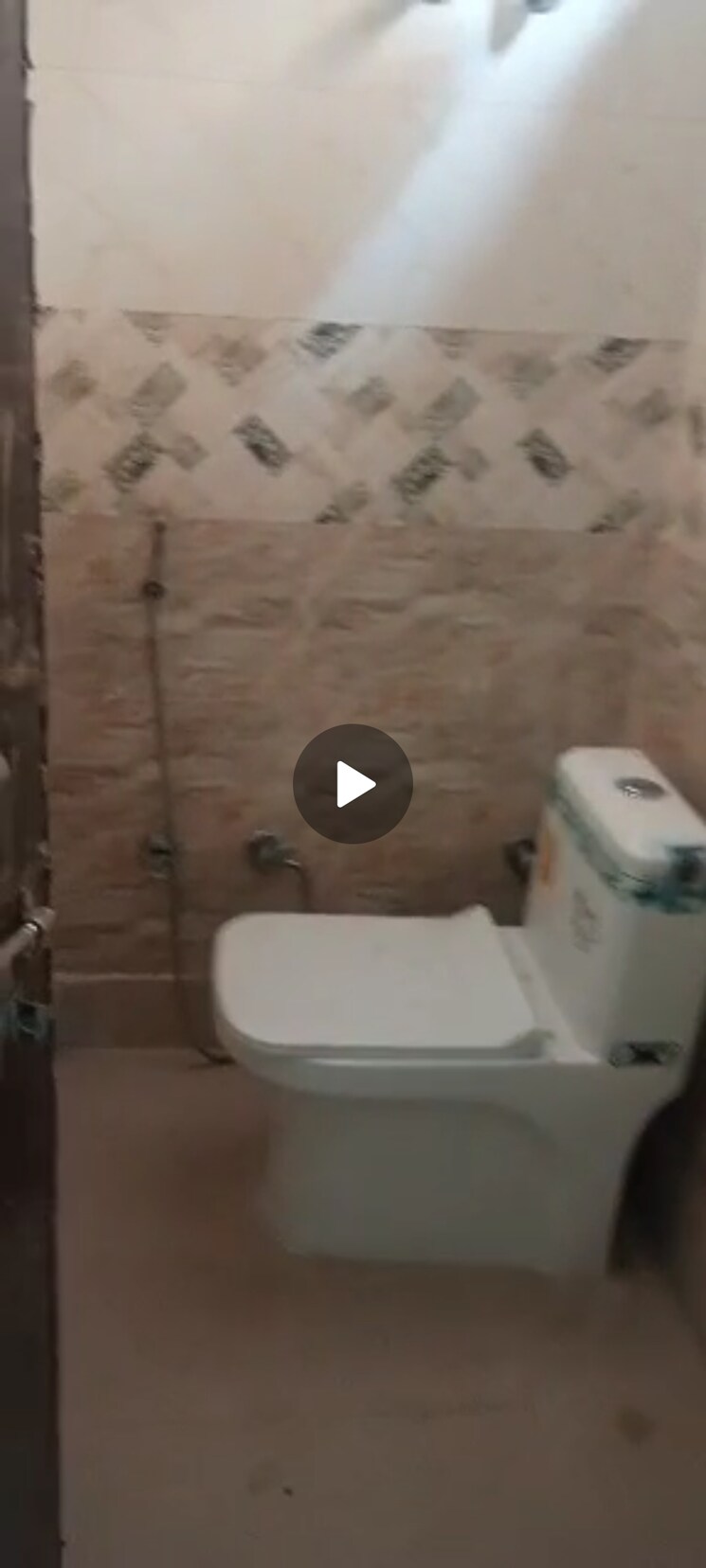 Bathroom, new ashok nagar 2.5 Bedroom 650 Sq.Ft. Builder Floor In New Ashok Nagar Delhi 8213339