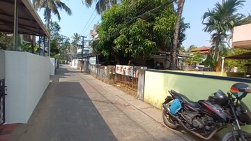 Parking in  Plot at Elamkulam – for Sale