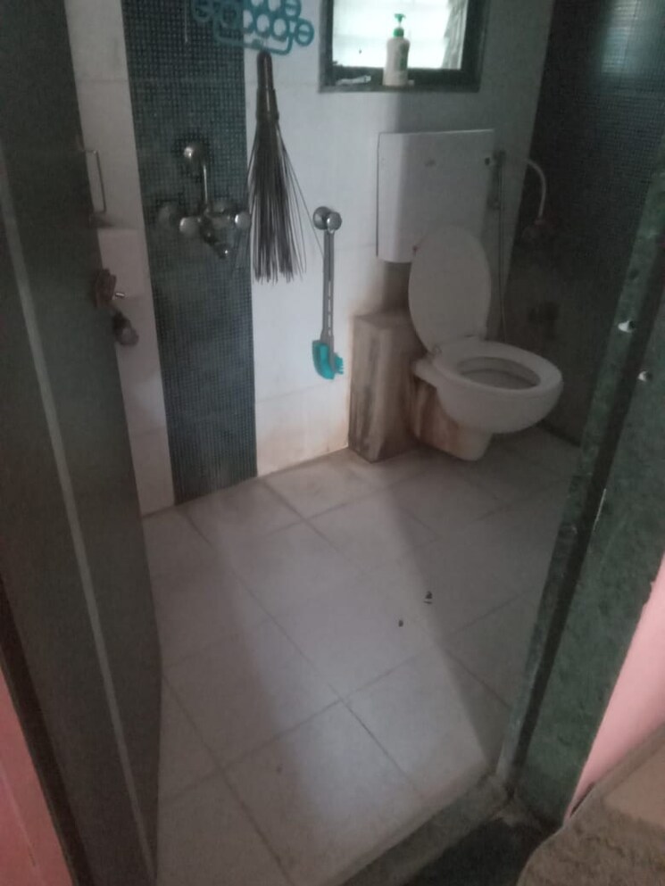 Bathroom, royal-residency-kalyan 2 Bedroom 885 Sq.Ft. Apartment In Kalyan West Thane 8213344