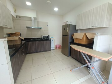 Kitchen in 3 BHK Apartment at Nungambakkam – for Rent