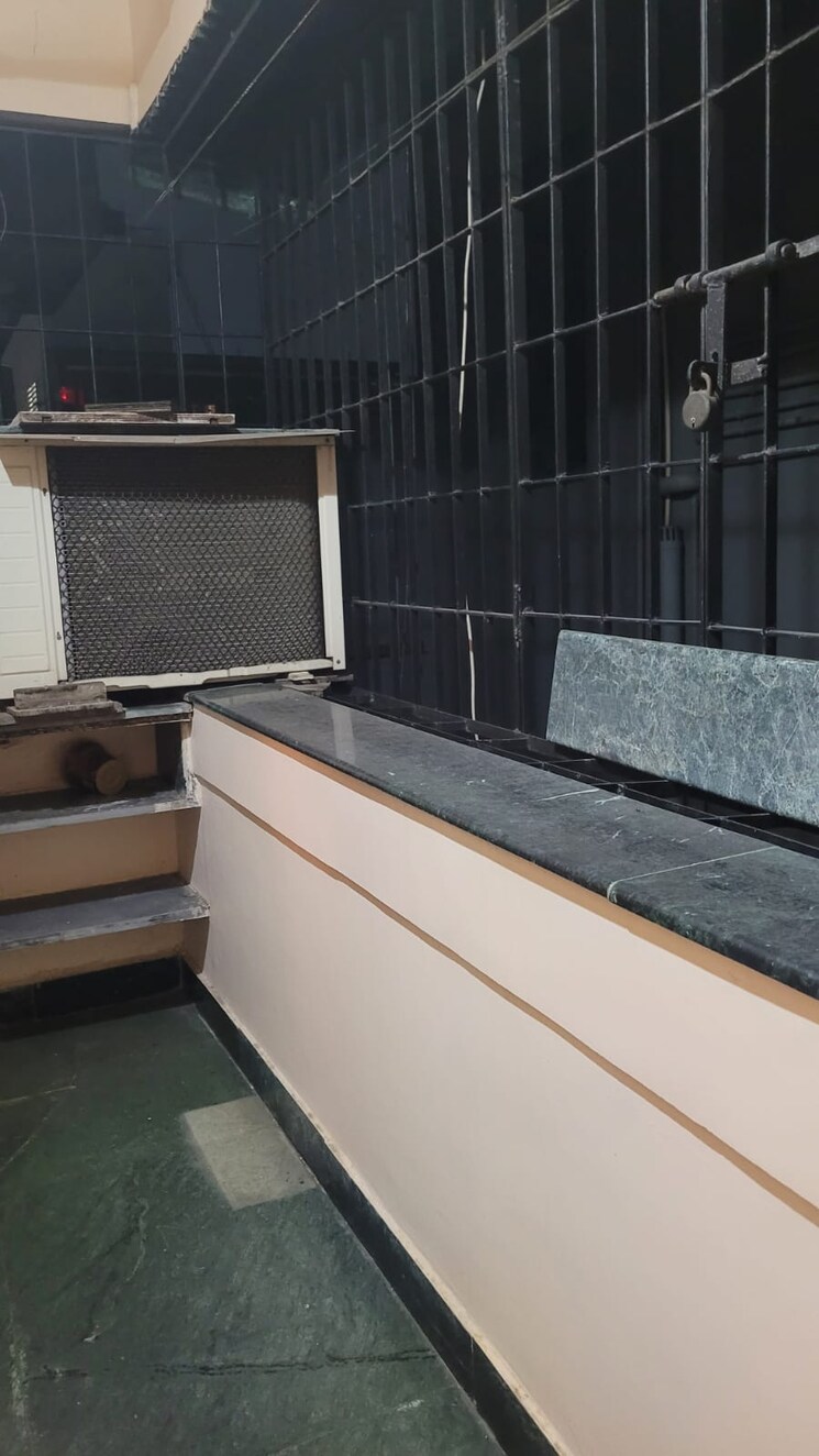 Balcony, kanakadhara-lakshmi-castle 2 Bedroom 976 Sq.Ft. Apartment In Thyagaraya Nagar Chennai 8213406