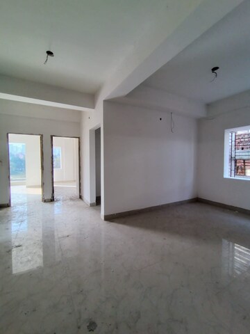 Room in 1 BHK Builder Floor at New Town Action AreA-Iii – for Sale