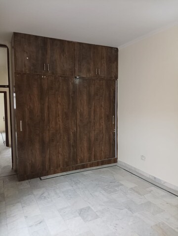 Room in 3 BHK Builder Floor at Dhakoli Village – for Sale