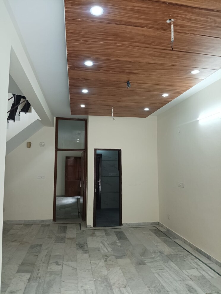 Other, dhakoli village 3 Bedroom 1250 Sq.Ft. Builder Floor In Dhakoli Village Zirakpur 8213485