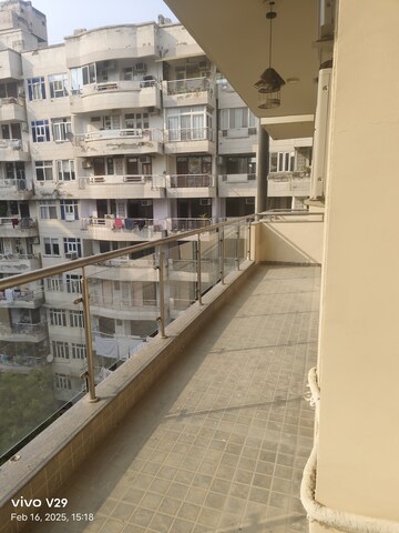 Balcony in 4 BHK Apartment at Mehar Apartment, Sector 52 – for Rent