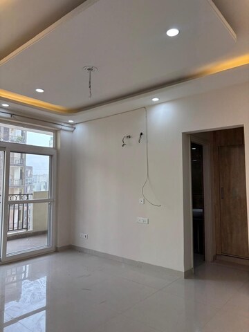 Room in 4 BHK Apartment at La Prisma, Dhakoli Village – for Rent