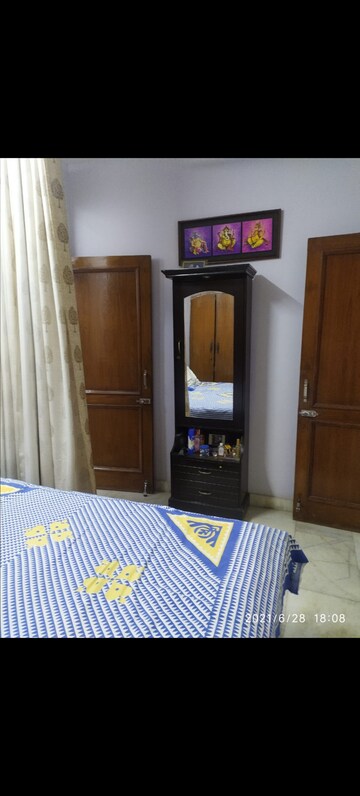 Bedroom in 2 BHK Builder Floor at Saket – for Rent