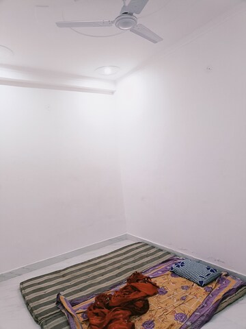 Furnished Amenities in 2 BHK Independent House at New Ashok Nagar – for Rent