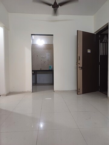 Room in 1 BHK Apartment at Mahape – for Rent