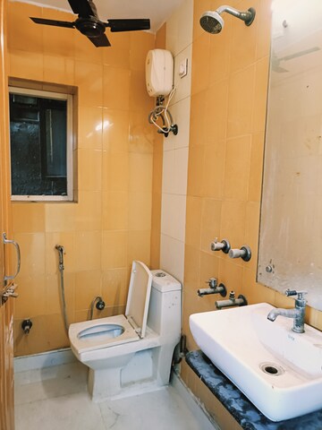 Master Bedroom in 2 BHK Independent House at New Ashok Nagar – for Rent