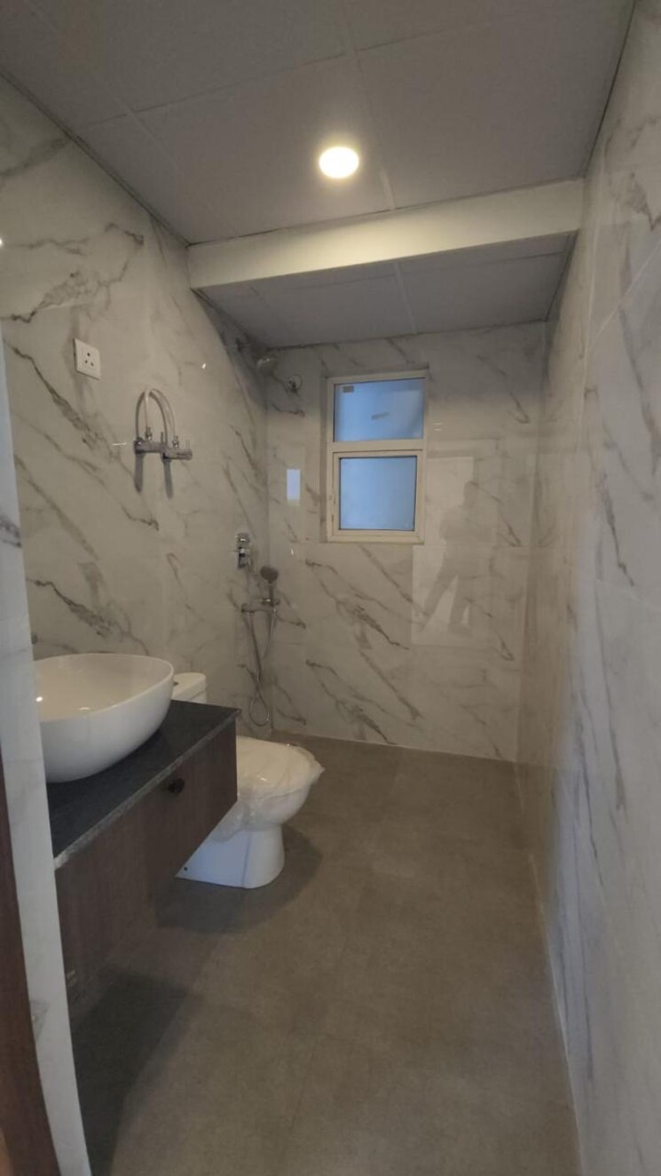 Bathroom, aditya-city-apartments 2 Bedroom 900 Sq.Ft. Apartment In Shahpur Bamheta Ghaziabad 8213693