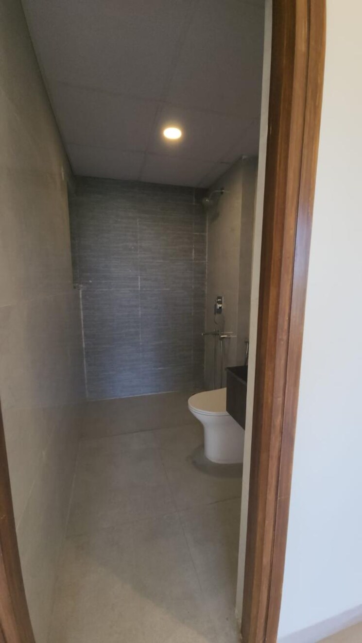 Bathroom, aditya-city-apartments 2 Bedroom 900 Sq.Ft. Apartment In Shahpur Bamheta Ghaziabad 8213693
