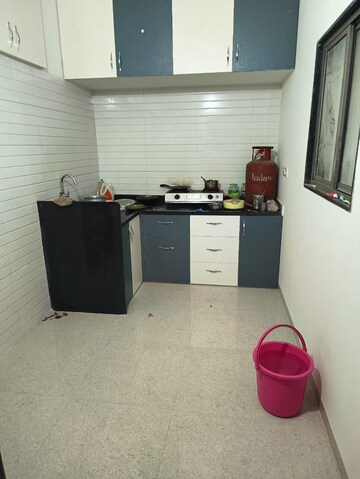 Team Area in 1 BHK Villa at Satellite – for Rent