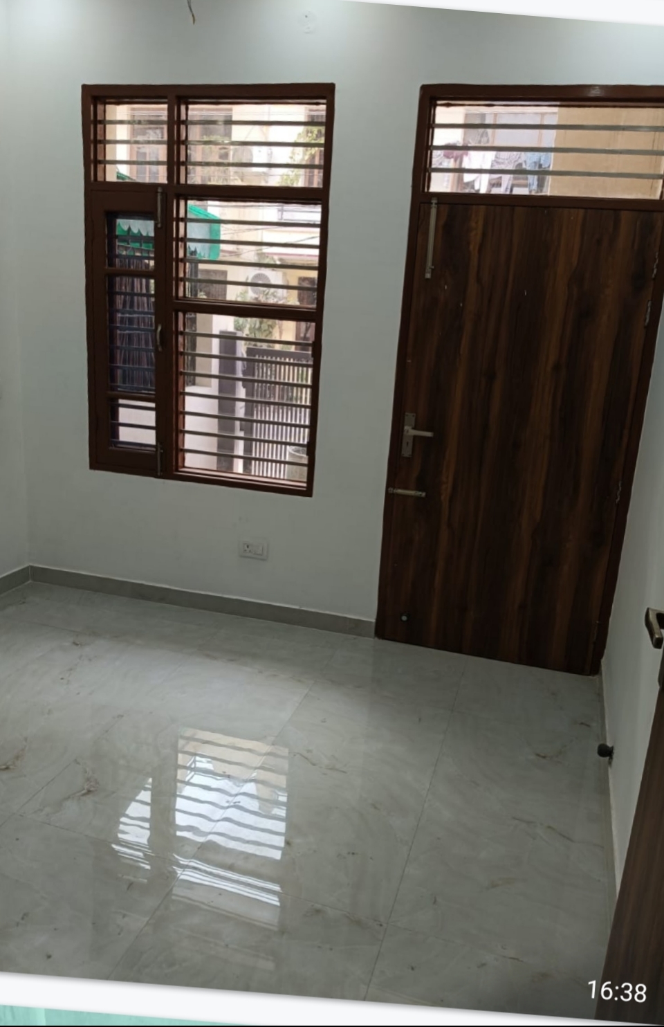 2 BHK + Pooja Room Independent House For Sale in Ghazipur