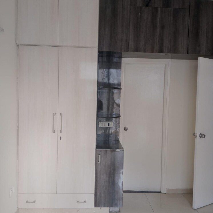 Bathroom, mahagun-mywoods 2.5 Bedroom 1110 Sq.Ft. Apartment In Sector 16c Greater Noida Greater Noida 8213719