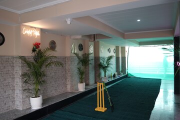 Living Room in 3 BHK Builder Floor at Ansal Sushant Apartments, Sushant Lok I – for Rent