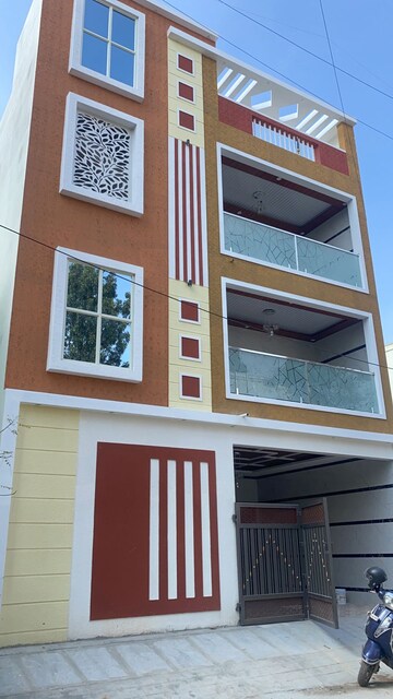 6+ BHK Independent House – Exterior View View at Yelahanka - for Sale