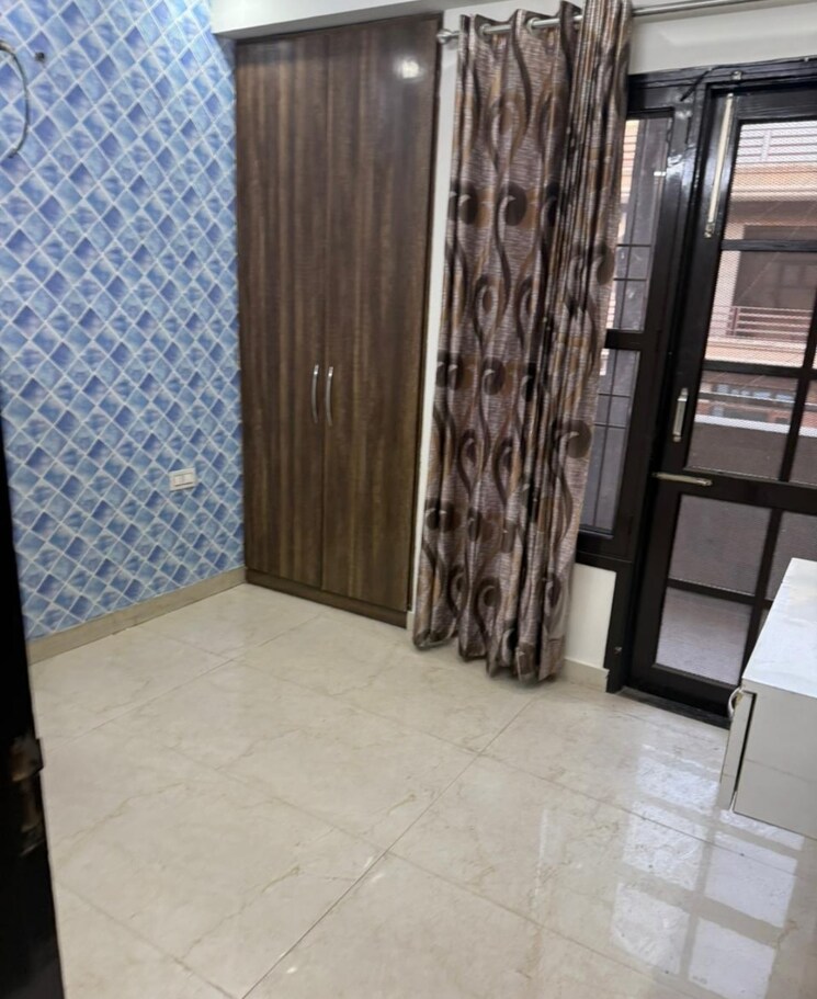 Bedroom, peer mucchalla 4 Bedroom 1650 Sq.Ft. Builder Floor In Peer Mucchalla Zirakpur 8213818