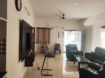 Master Bedroom in 2 BHK Apartment at Manikonda – for Rent